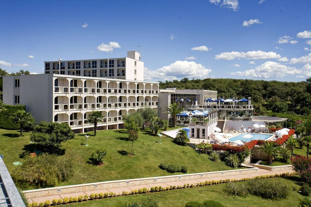 פורץ Hotel Istra Plava Laguna מראה חיצוני תמונה