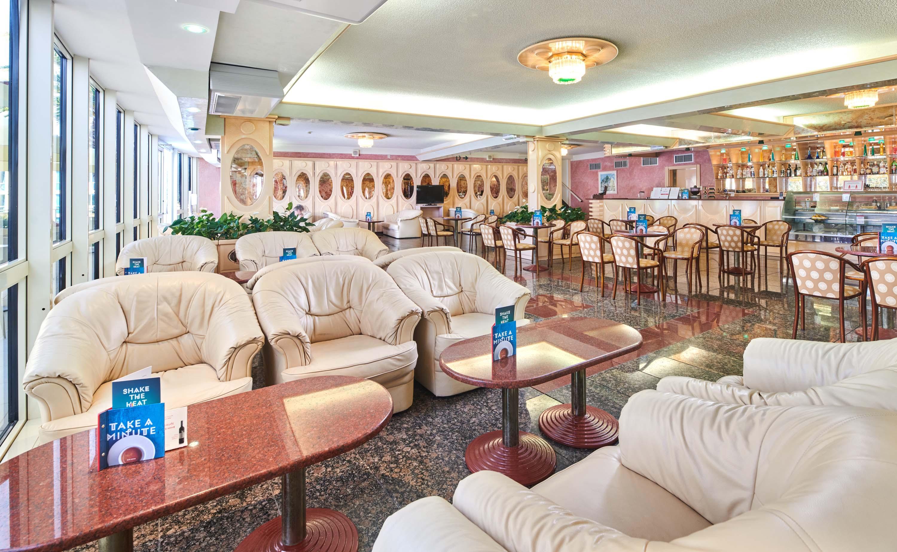 פורץ Hotel Istra Plava Laguna מראה חיצוני תמונה