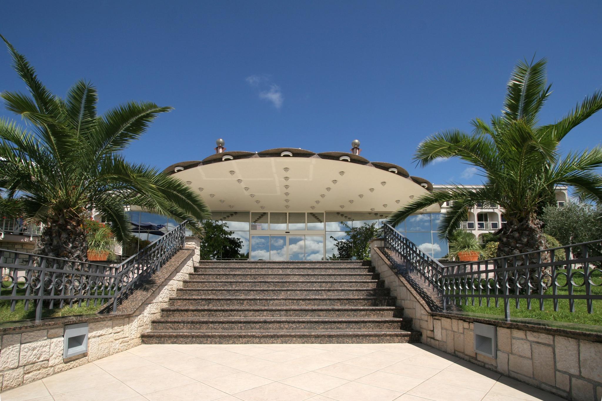 פורץ Hotel Istra Plava Laguna מראה חיצוני תמונה