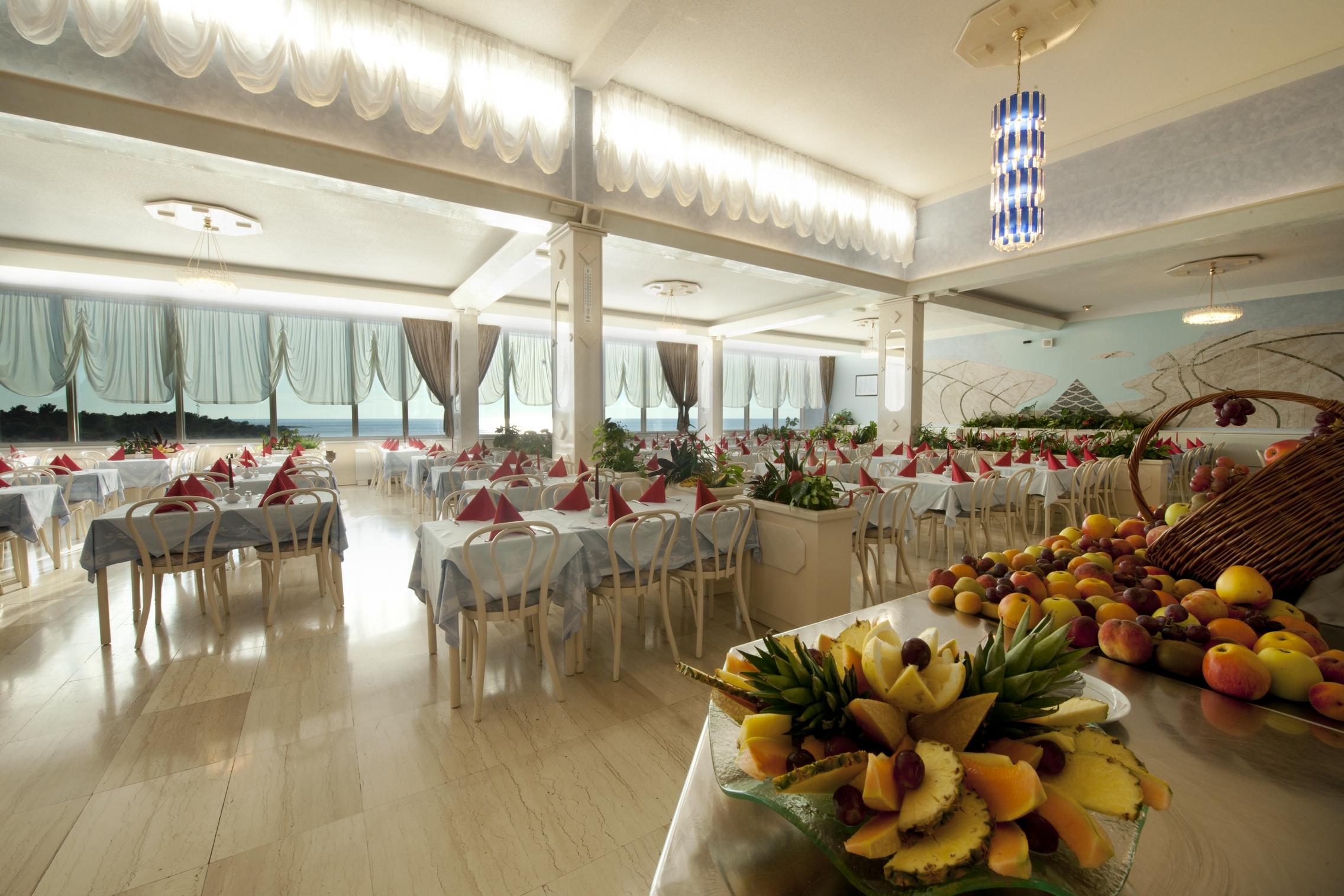 פורץ Hotel Istra Plava Laguna מראה חיצוני תמונה