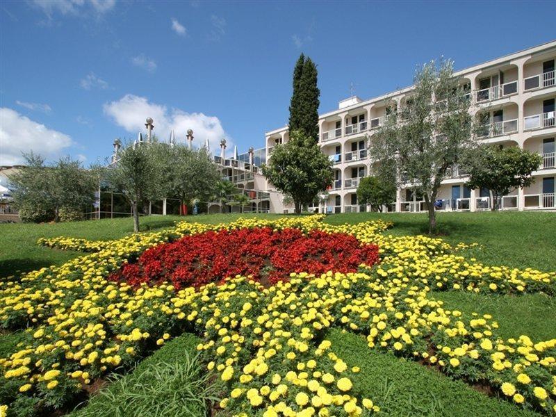פורץ Hotel Istra Plava Laguna מראה חיצוני תמונה