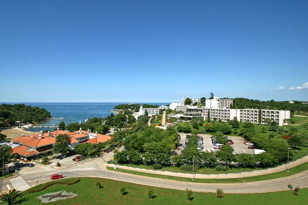 פורץ Hotel Istra Plava Laguna מראה חיצוני תמונה